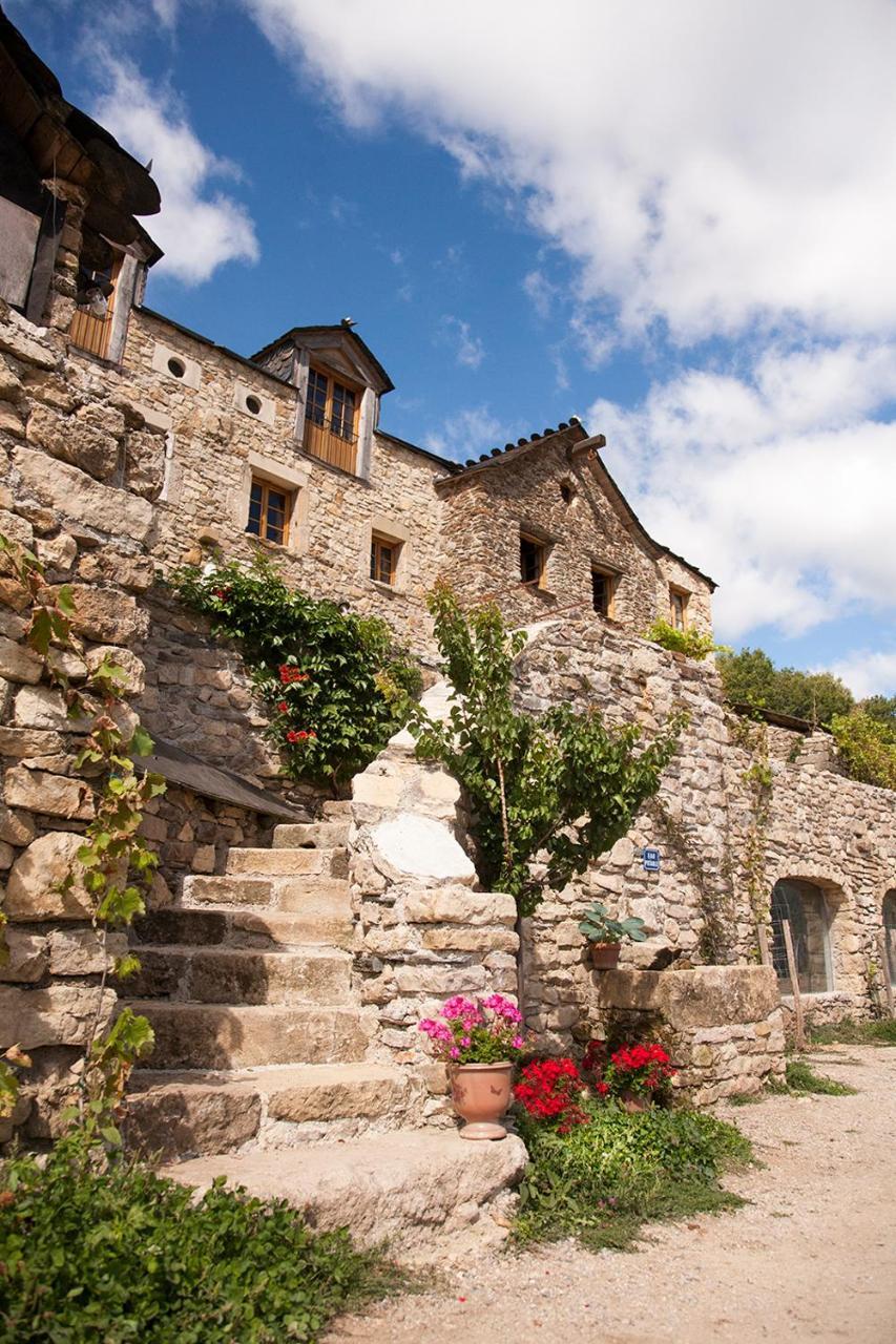 Отель La Ferme Des Cevennes Florac Экстерьер фото